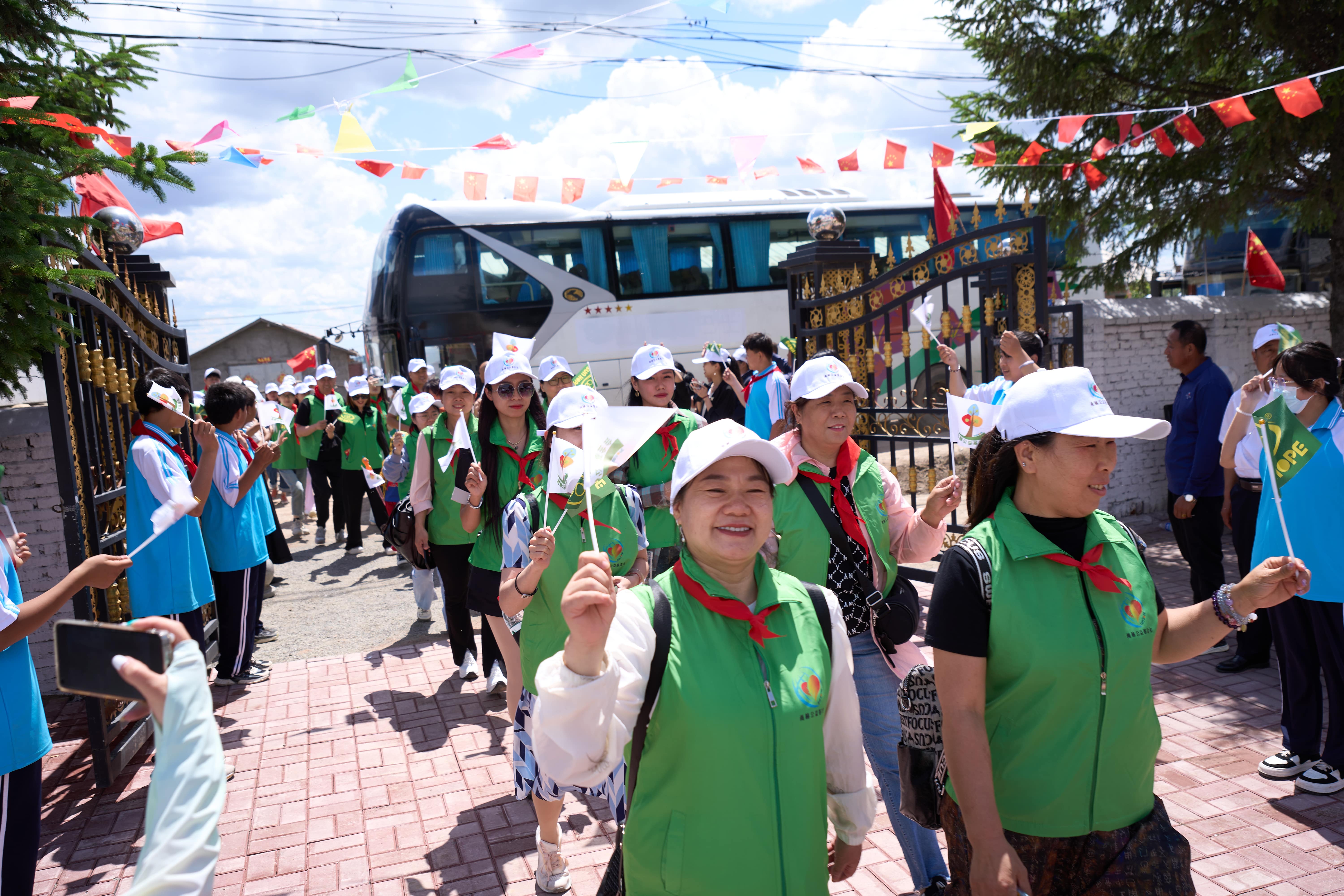 第254所 黑龙江巴彦县黑山镇民乐村米兰体育-米兰(中国)官网
侯玉霞学校