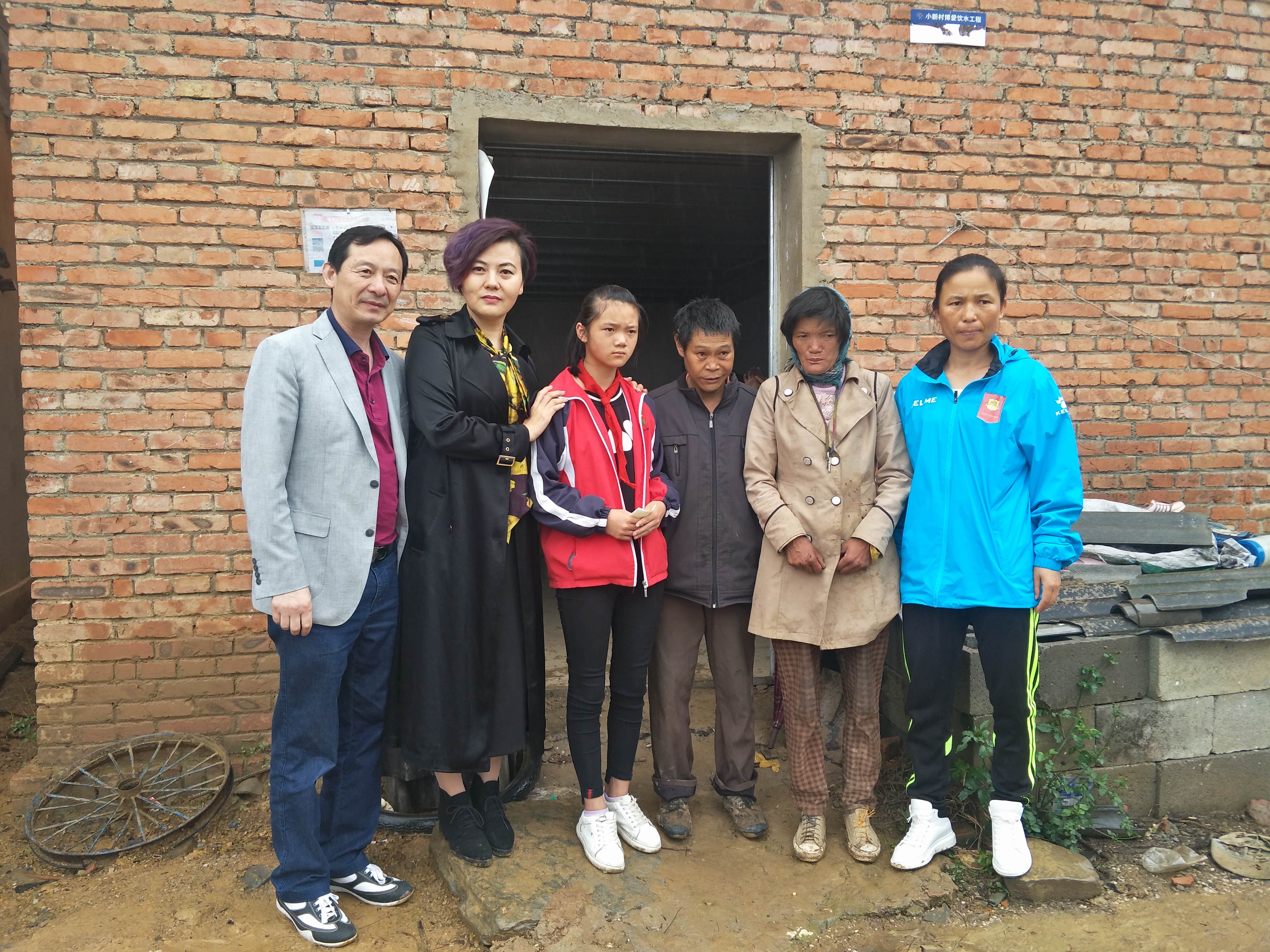 第152所 石林彝族自治县路美邑中心学校路美邑米兰体育-米兰(中国)官网
李凤莲小学