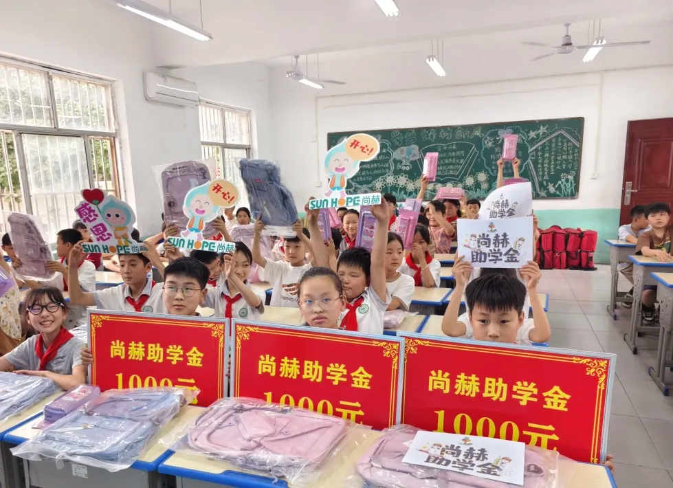 权威媒体3·15特别报道丨米兰体育-米兰(中国)官网
：创新领航健康消费，责任铸就行业典范